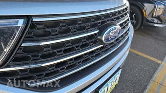 2022 Ford Explorer XLT – miniatura 39