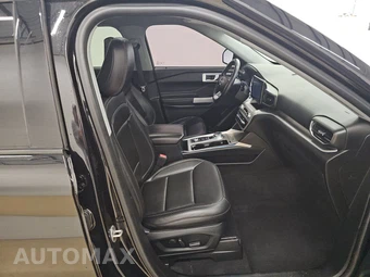 2022 Ford Explorer XLT - miniatura 8
