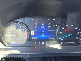 2022 Ford Explorer XLT - miniatura 12