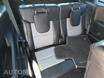 2022 Ford Explorer XLT - miniatura 14