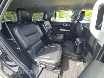 2022 Ford Explorer XLT - miniatura 16