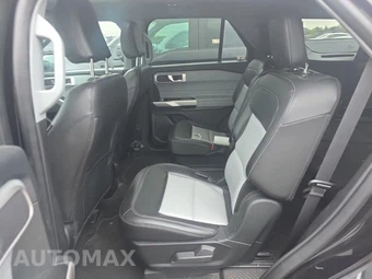 2022 Ford Explorer XLT - miniatura 16