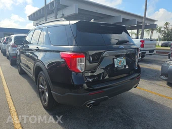 2022 Ford Explorer XLT – miniatura 6