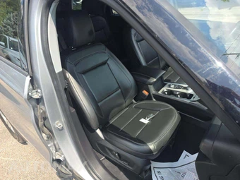 2022 Ford Explorer XLT - miniatura 19