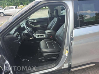 2022 Ford Explorer XLT - miniatura 6