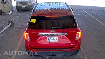 2022 Ford Explorer XLT – miniatura 5
