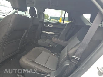 2022 Ford Explorer XLT - miniatura 13