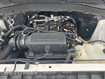 2022 Ford Explorer XLT - miniatura 16