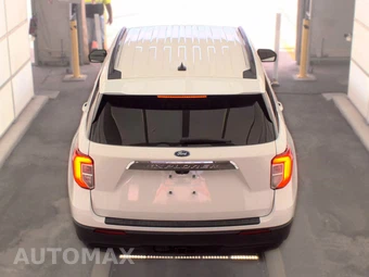 2022 Ford Explorer XLT - miniatura 5