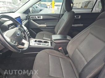2022 Ford Explorer XLT - miniatura 7