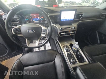 2022 Ford Explorer XLT - miniatura 11