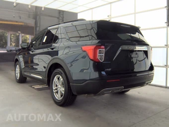 2022 Ford Explorer XLT - miniatura 6