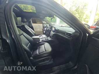 2022 Ford Explorer XLT - miniatura 8