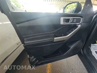 2022 Ford Explorer XLT - miniatura 9