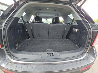 2022 Ford Explorer XLT - miniatura 15