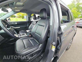 2022 Ford Explorer XLT - miniatura 6