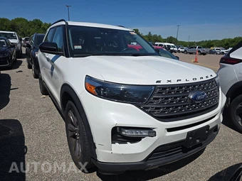 2022 Ford Explorer XLT – miniatura 3