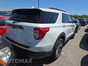 2022 Ford Explorer XLT – miniatura 4
