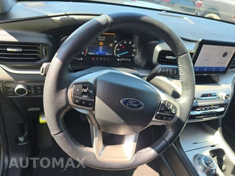 2022 Ford Explorer XLT - miniatura 13