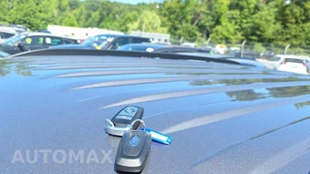 2022 Ford Explorer XLT - miniatura 17