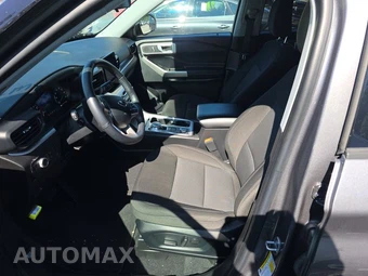 2022 Ford Explorer XLT - miniatura 5