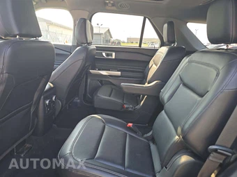 2022 Ford Explorer XLT - miniatura 13