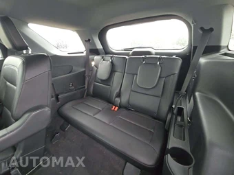 2022 Ford Explorer XLT - miniatura 11