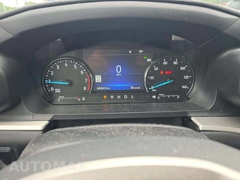 2022 Ford Explorer XLT - miniatura 6
