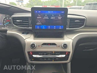 2022 Ford Explorer XLT - miniatura 7