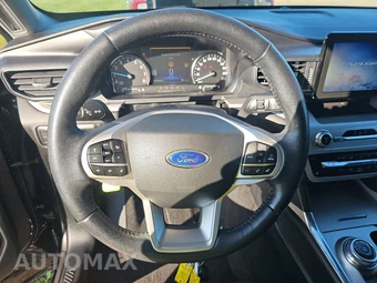2022 Ford Explorer XLT - miniatura 10