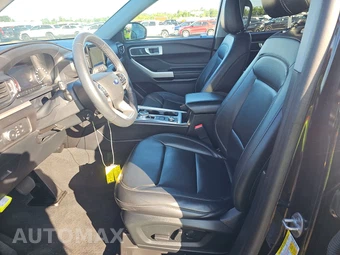 2022 Ford Explorer XLT - miniatura 7