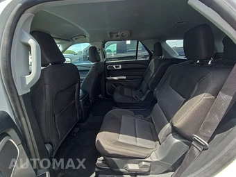 2022 Ford Explorer XLT - miniatura 13