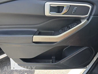 2022 Ford Explorer XLT - miniatura 9