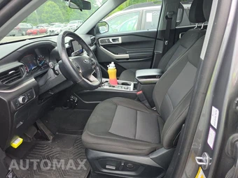 2022 Ford Explorer XLT – miniatura 11