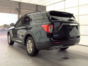 2022 Ford Explorer XLT - miniatura 2