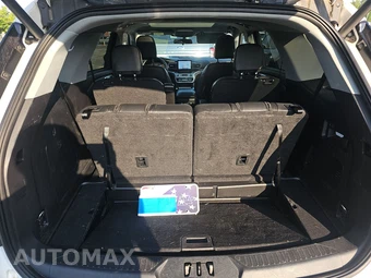 2022 Ford Explorer XLT - miniatura 11