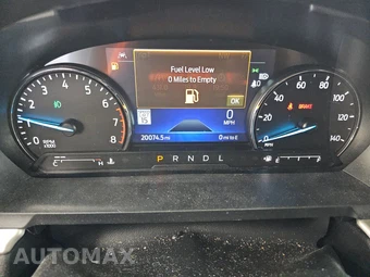 2022 Ford Explorer XLT - miniatura 8