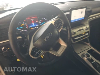 2022 Ford Explorer XLT - miniatura 10