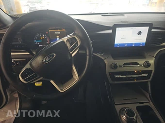 2022 Ford Explorer XLT - miniatura 11