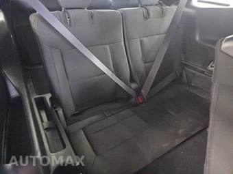 2022 Ford Explorer XLT - miniatura 14