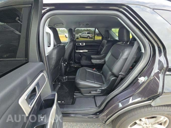 2022 Ford Explorer XLT - miniatura 13