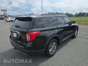 2022 Ford Explorer XLT - miniatura 3