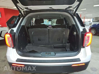 2022 Ford Explorer XLT - miniatura 15