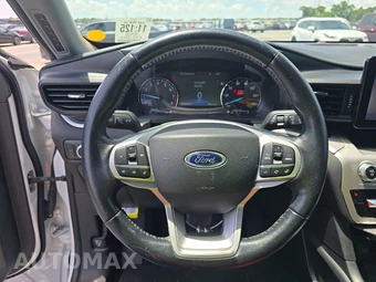 2022 Ford Explorer XLT - miniatura 10
