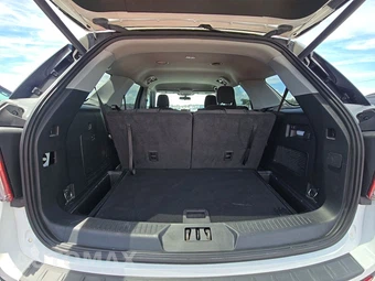 2022 Ford Explorer XLT - miniatura 17