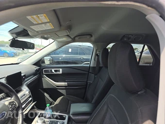 2022 Ford Explorer XLT - miniatura 19