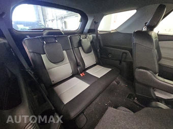 2022 Ford Explorer XLT - miniatura 26