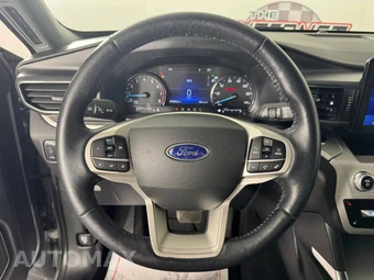 2022 Ford Explorer XLT - miniatura 13