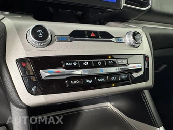 2022 Ford Explorer XLT - miniatura 21