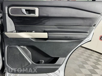 2022 Ford Explorer XLT - miniatura 44